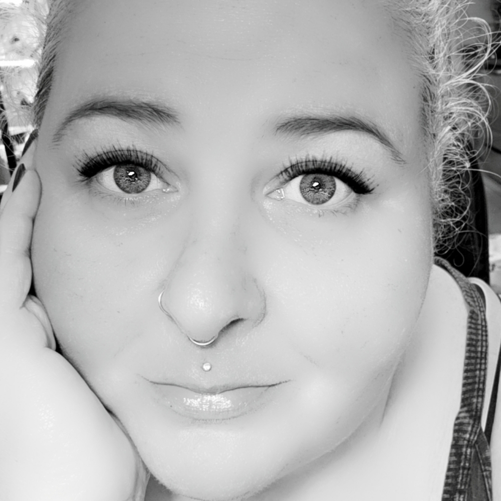 Meet your Posher, Sharra